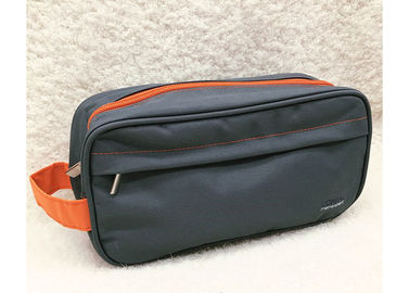 China Large Waterproof 600D Polyester Promotional Toiletry Bag For Men Shaving supplier