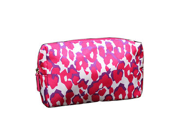 Polyester Light Weight Promotional Toiletry Bag Leopard Printed For Lady supplier