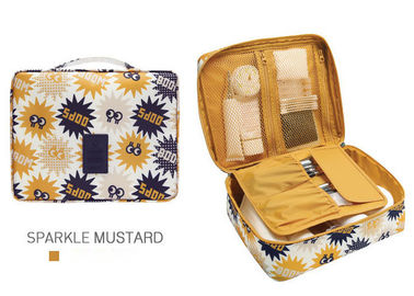 Multi Functional Travel Cosmetic Bags Waterproof Polyester With PU Coating supplier