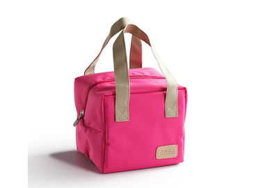 Eco Friendly Lunch Cooler Bags 300D Polyester Material For Unisex Adults supplier