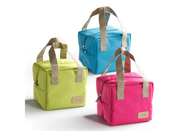 Eco Friendly Lunch Cooler Bags 300D Polyester Material For Unisex Adults supplier